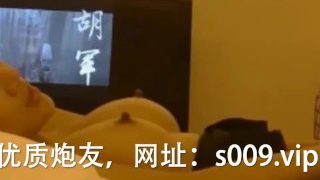 怒操高颜值空姐，大奶子大长腿，身材太棒了，水多逼紧，一个晚上干了她3次，已经被吸干了 chinese girl 中国露脸美女